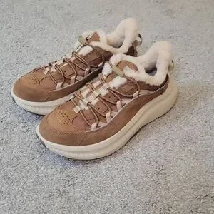 UGG CA805 V2 REMIX HERITAGE CHESTNUT 24㎝ UGG CA805 V2 REMIX HERITAGE ALL GRNDER SHOES CHESTNUT US MEN